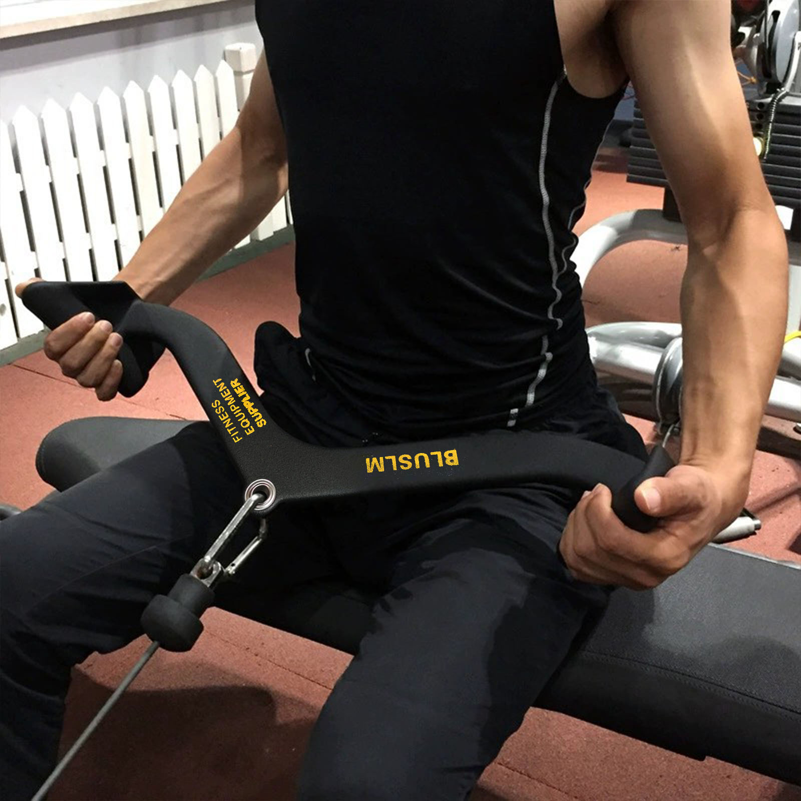Home Gym Fitness Lat Pull Down - Lat Pulldown Bar recensione e prezzo