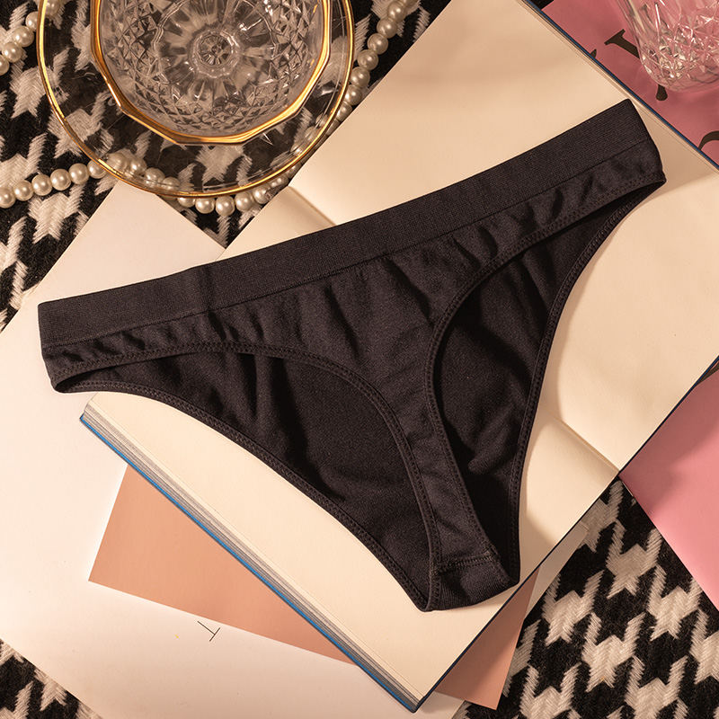 Slip Donna a Vita Bassa Sexy P - Yoga & Fitness Classes By Niharika Zirakpur Reviews recensione e prezzo
